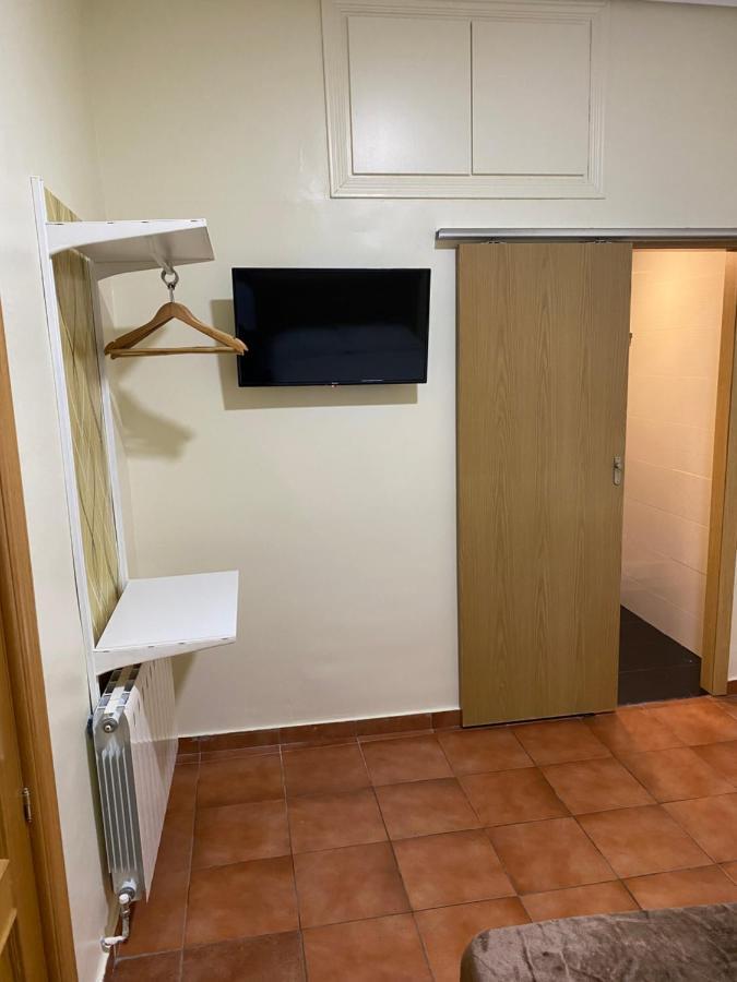Hostal Alaska Madrid Kültér fotó