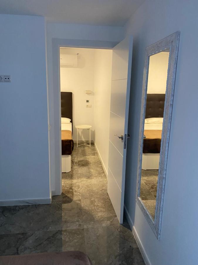 Hostal Alaska Madrid Kültér fotó