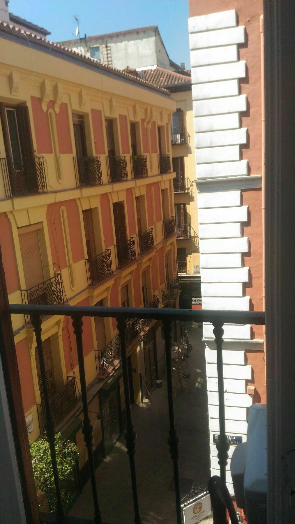 Hostal Alaska Madrid Kültér fotó
