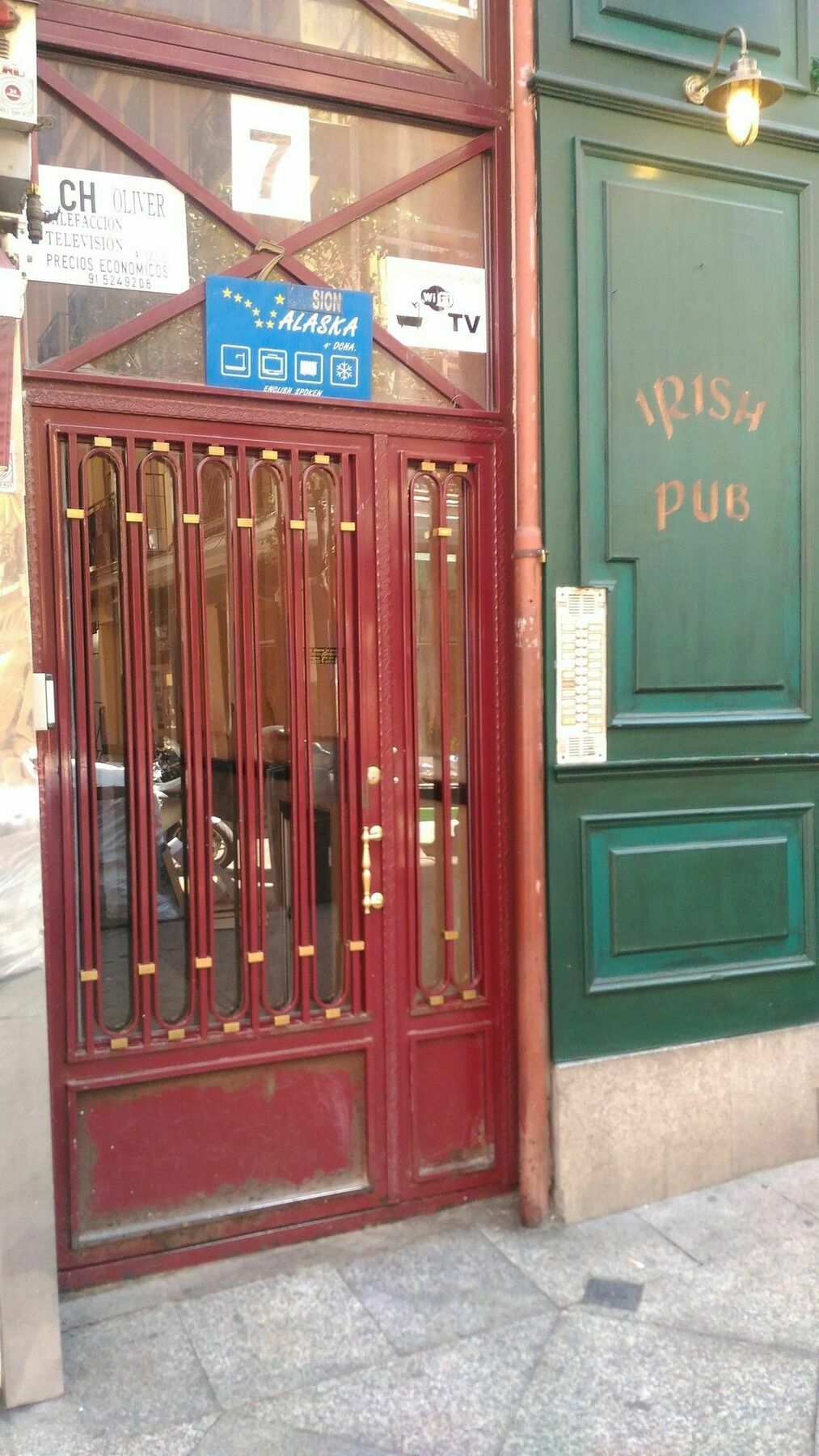 Hostal Alaska Madrid Kültér fotó